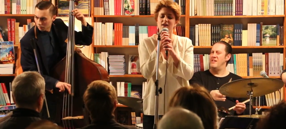 Könyvjelző zenei estek a Józsefvárosi Galériában 2017.03.10.