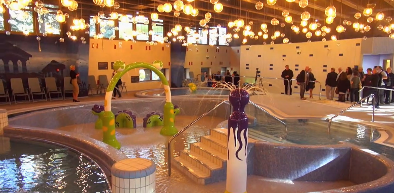 Új fedett fürdő Budapesten 2018.10.31.