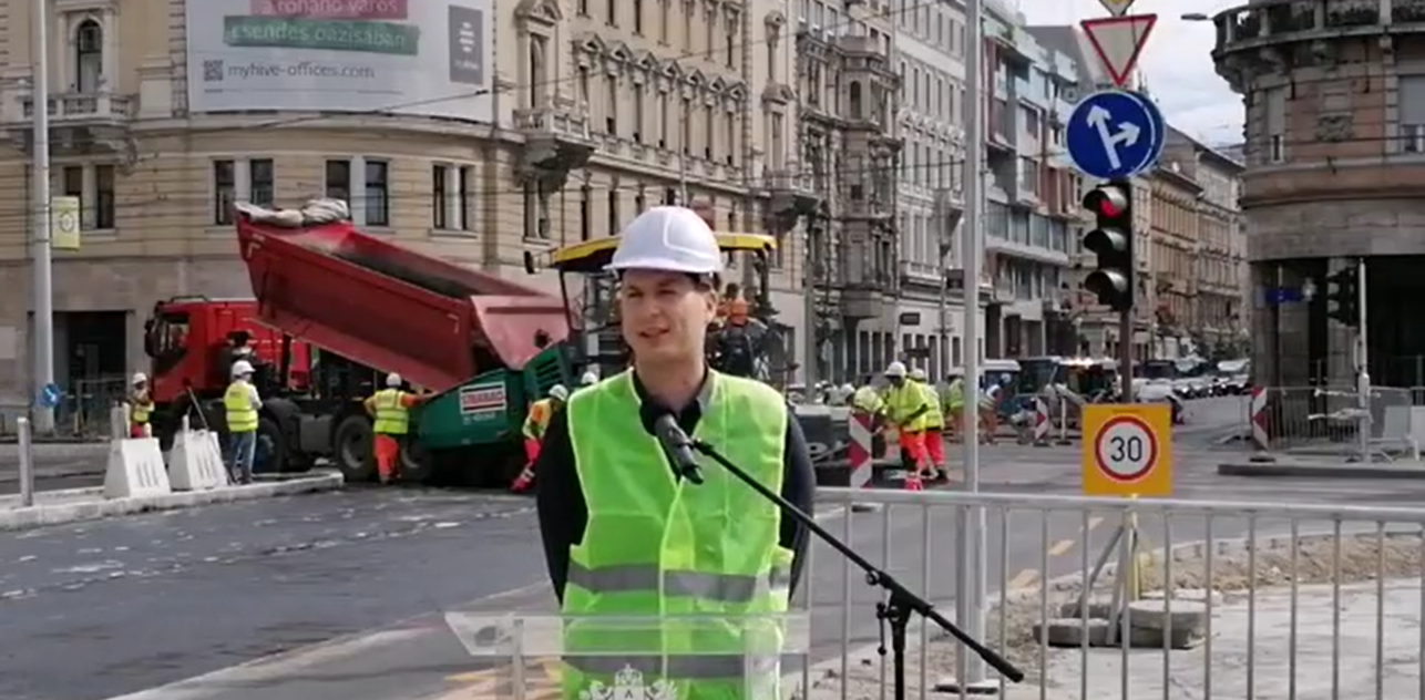 Balogh Samu – Tájékoztató a Blaha Lujza téri felújításról 2021.08.19.