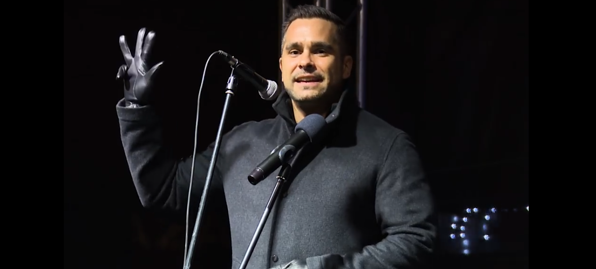 Dunaújváros – a Városháza fényei 2021.12.02.