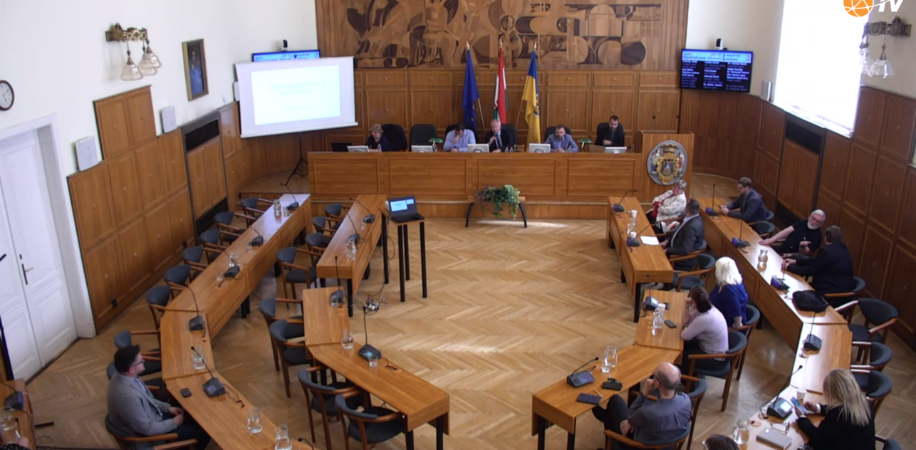 Pécs Megyei Jogú Város Önkormányzat Képviselő-testület rendkívüli ülése 2022.06.23.