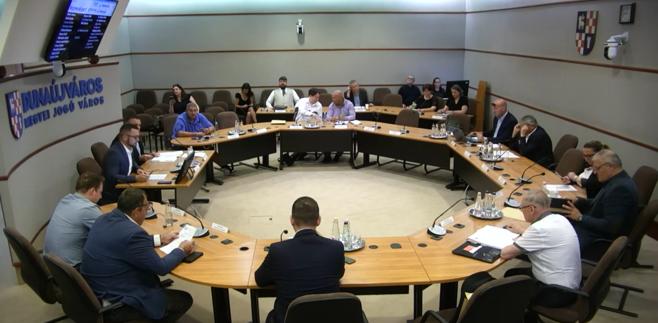 Dunaújváros Megyei Jogú Város Önkormányzata rendkívüli Közgyűlése 2023.06.29.