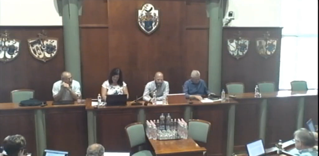 Jászberény Város Önkormányzat Képviselő-testület rendkívüli ülése 2022.05.30.