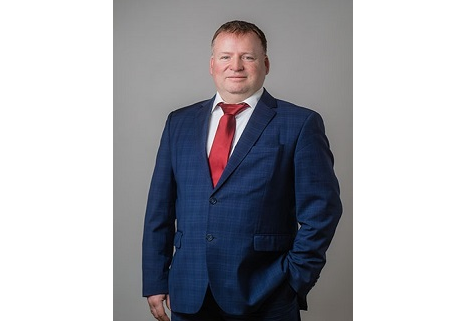 Dr. Lukács László