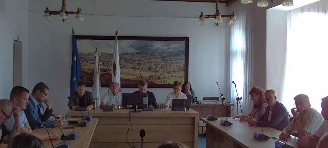 Dorog Város Önkormányzat Képviselő-testületének rendkívüli ülése 2025.07.22.