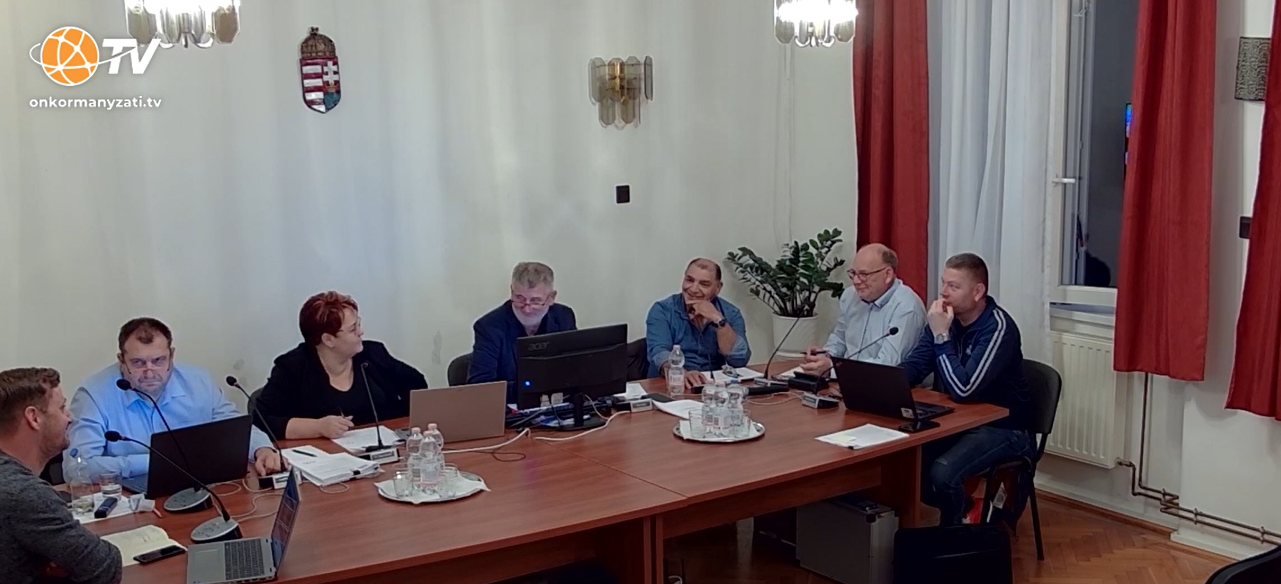 Perkáta Nagyközség Önkormányzata Képviselő-testületének rendkívüli ülése 2025.10.16.