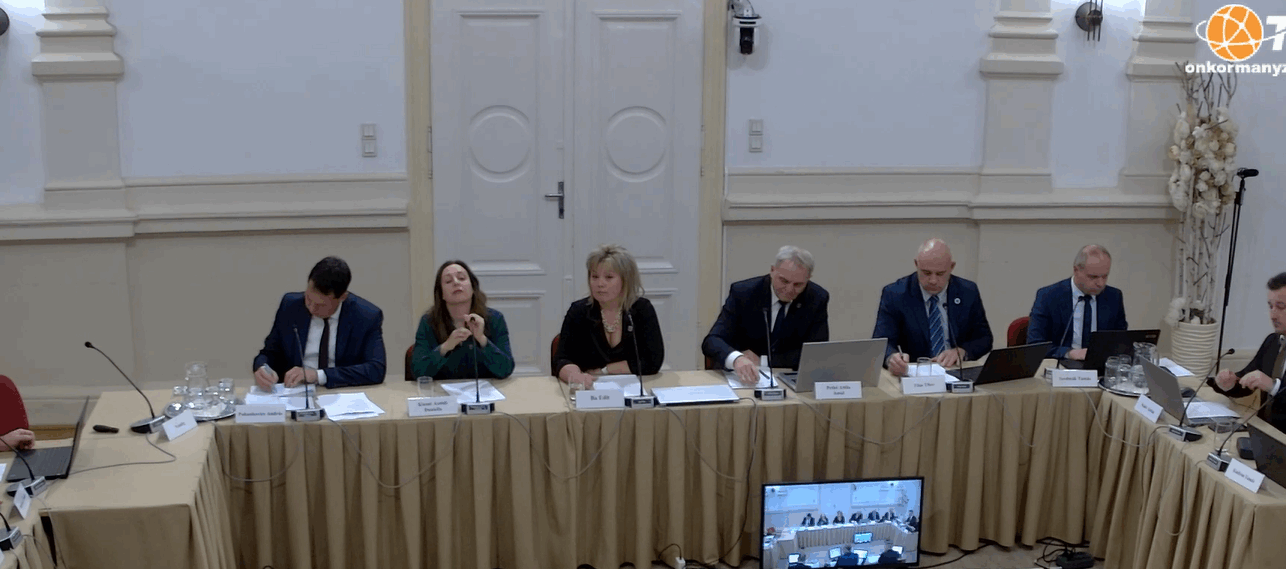 Kiskőrös Város Önkormányzatának képviselő-testületi ülése 2025.11.19.