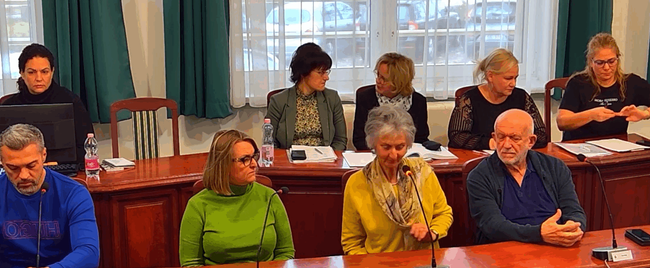 Balatonföldvár Város Önkormányzatának képviselő-testület Pénzügyi és Gazdasági Bizottságának rendkívüli ülése 2025.12.03.