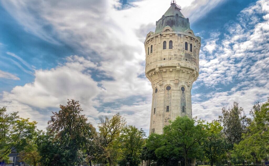 Budapest, IV. kerület, Újpest Önkormányzata