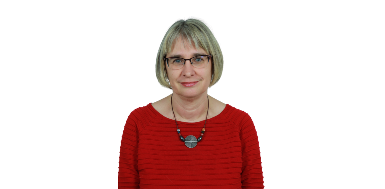 Dr. Mózer Éva