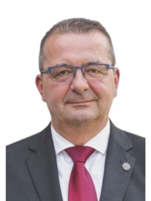 Kárpáti László