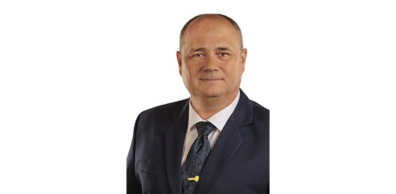 Bakos László